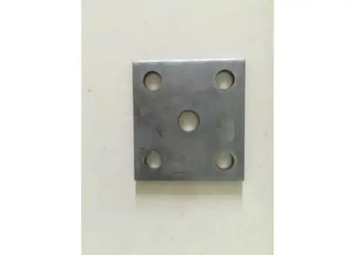 [TWRRT3032] TIE PLATE 2-3/8" X 2" X 1/2"